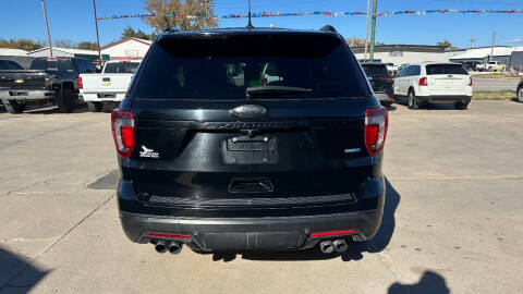 2018 Ford Explorer Sport