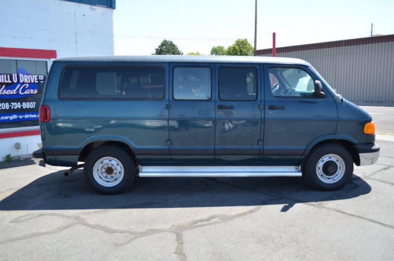 1998 Dodge Ram Van