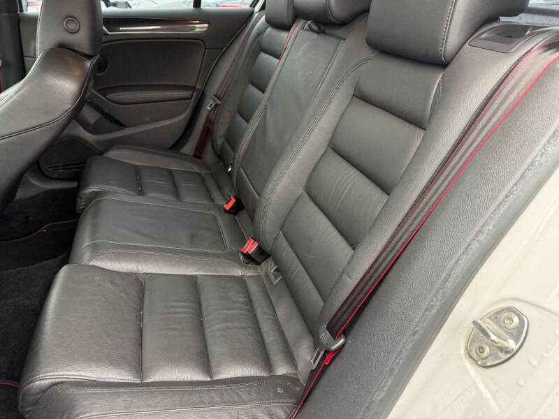 2014 Volkswagen GTI Drivers Edition PZEV