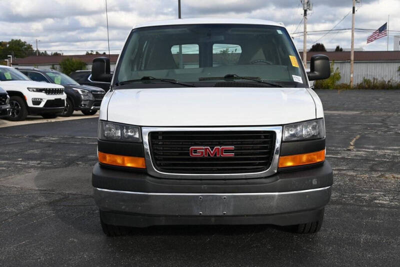 2017 GMC Savana 2500
