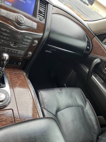 2017 Nissan Armada Platinum