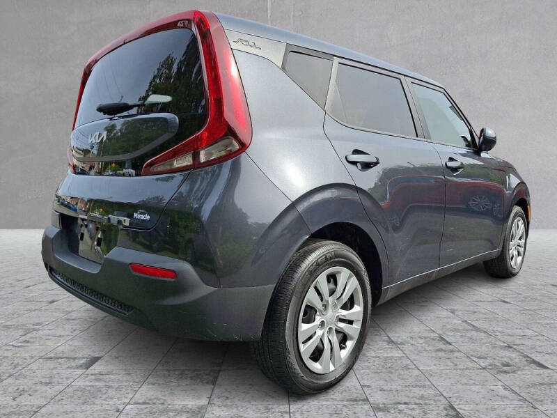 2022 Kia Soul LX