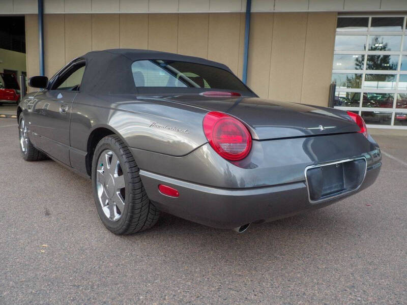 2003 Ford Thunderbird