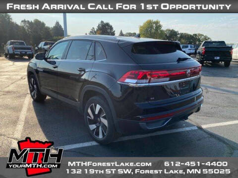 2024 Volkswagen Atlas Cross Sport SE 4Motion