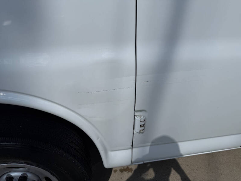 2017 Chevrolet Express 2500