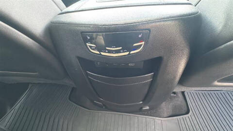 2017 Cadillac Escalade Luxury