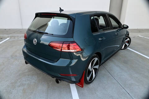 2018 Volkswagen Golf GTI S