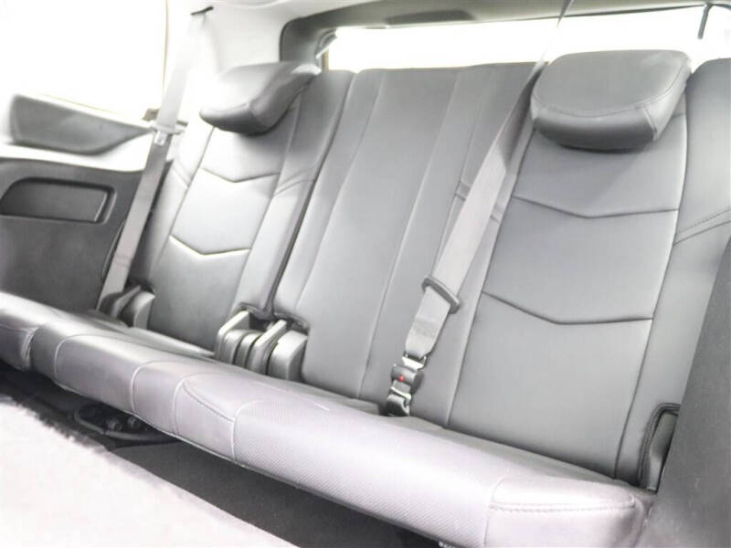 2020 Cadillac Escalade Luxury