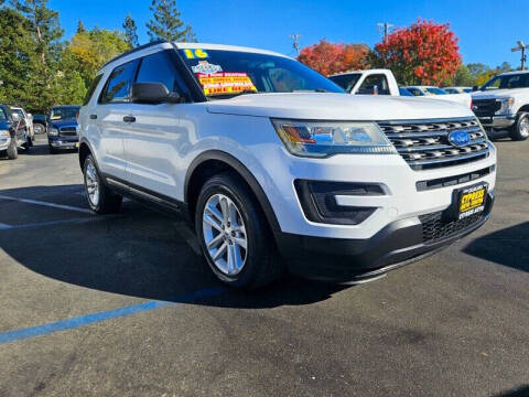 2016 Ford Explorer