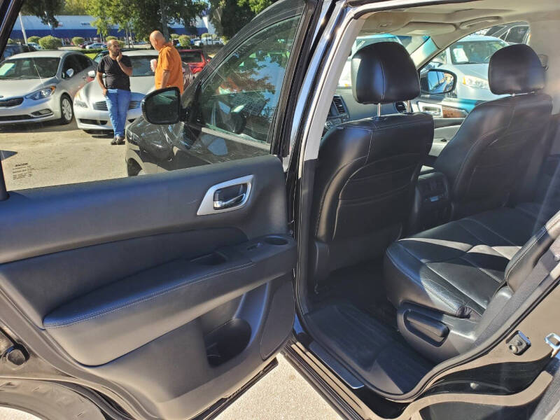 2013 Nissan Pathfinder SL