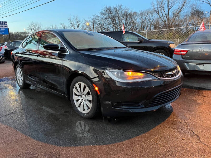2015 Chrysler 200 LX