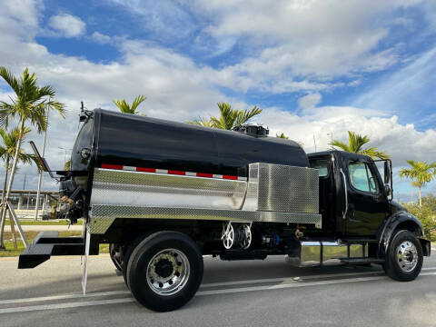 2015 Freightliner M2 106
