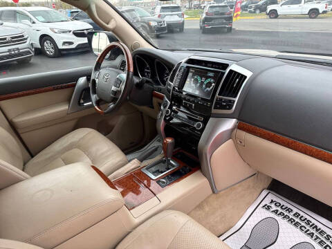 2014 Toyota Land Cruiser