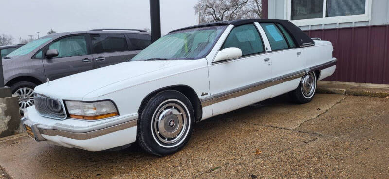 1995 Buick Roadmaster for sale at Keokuk Auto Credit in Keokuk IA