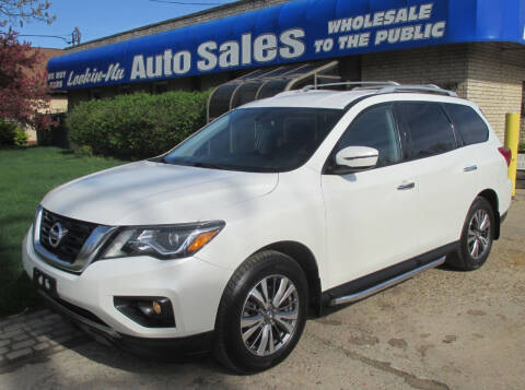 2018 Nissan Pathfinder for sale at Lookin-Nu Auto Sales in Waterford MI