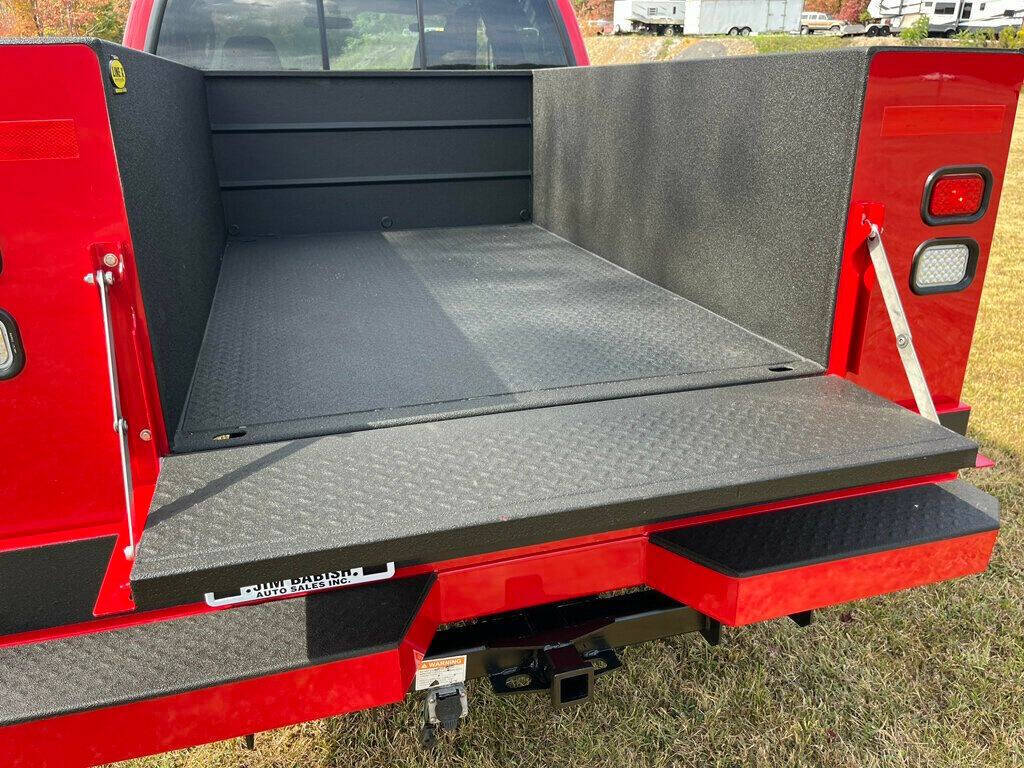 2003 Ford F-350 Super Duty 31