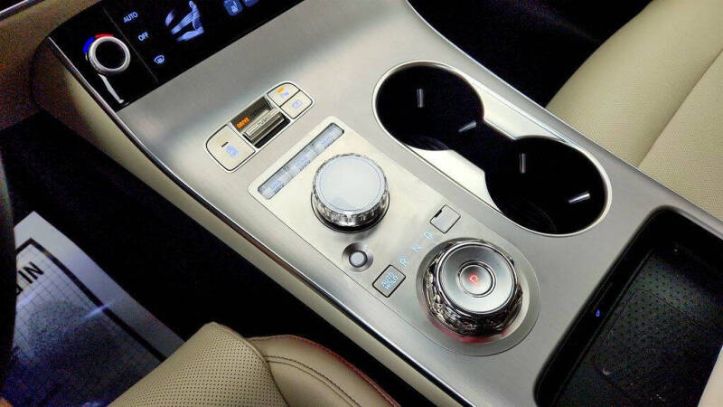 2026 Genesis GV70 2.5T Select