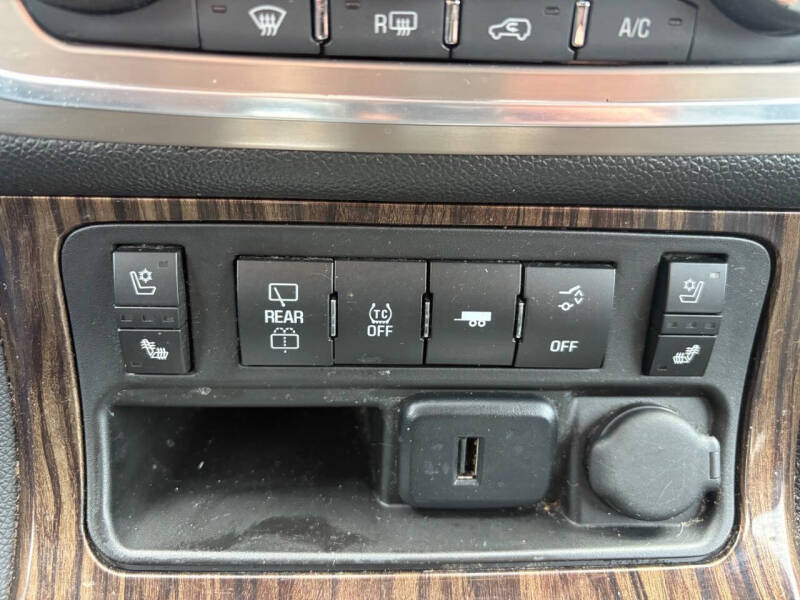 2016 GMC Acadia Denali