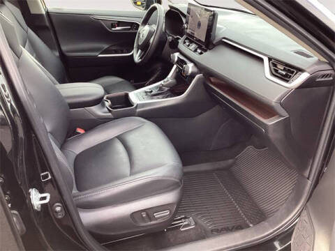 2023 Toyota RAV4 Limited