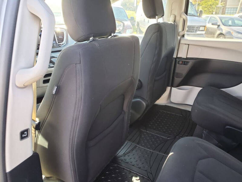 2017 Chrysler Pacifica Touring