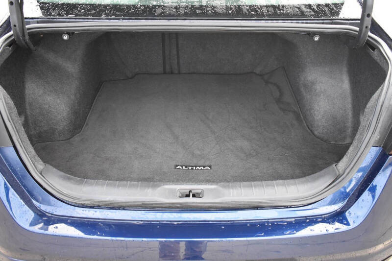 2022 Nissan Altima 2.5 S