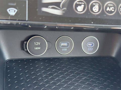 2026 Genesis G70 2.5T Standard