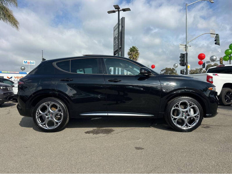 2024 Alfa Romeo Tonale Hybrid Ti