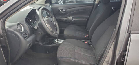 2017 Nissan Versa 1.6 SV