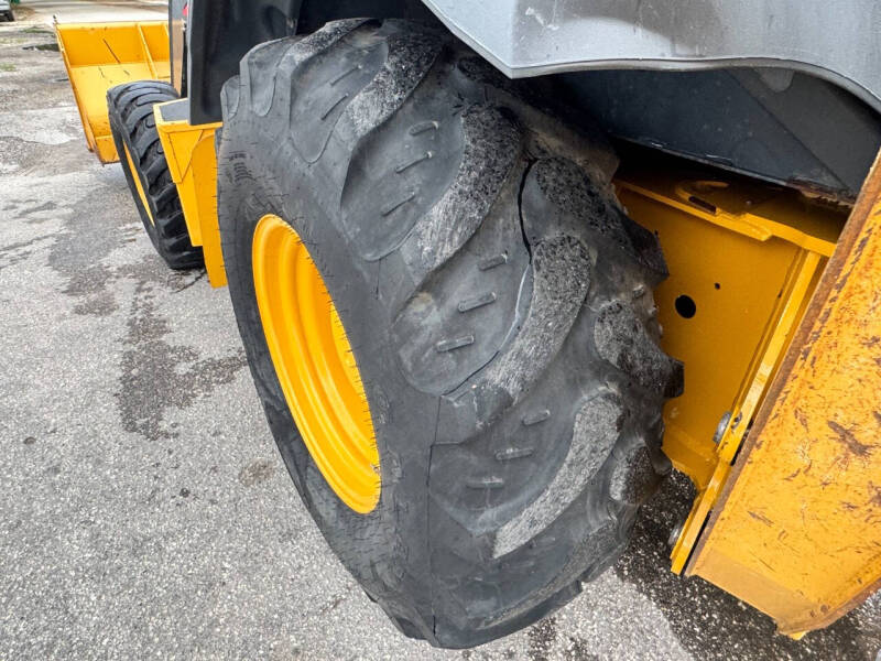 2020 John Deere 310 SL