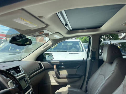 2015 GMC Acadia Denali