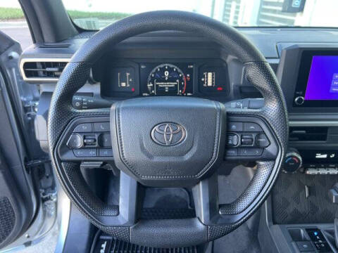 2025 Toyota Tacoma SR