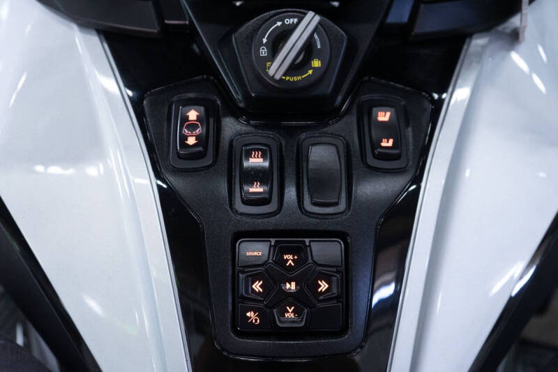 2023 Can-Am Spyder RT Limited