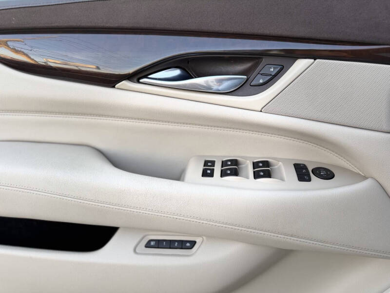 2017 Cadillac Escalade ESV Premium Luxury