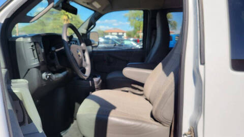 2020 Chevrolet Express LT 2500
