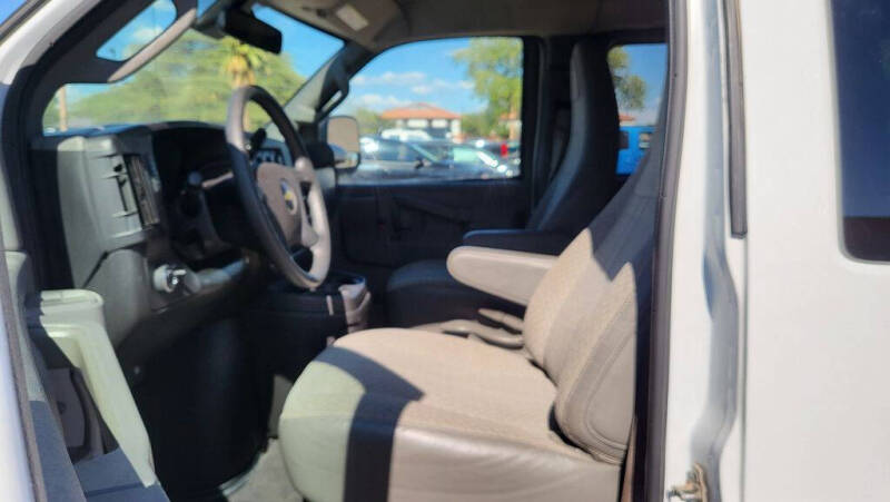 2020 Chevrolet Express LT 2500