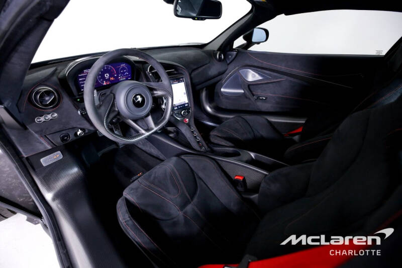 2021 McLaren 765LT