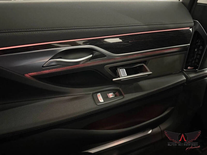 2018 BMW 7 Series 740i