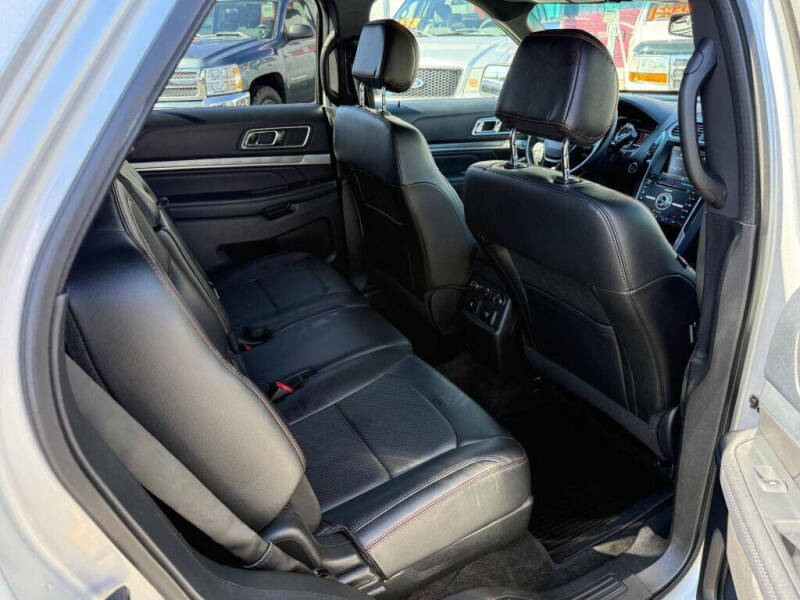 2016 Ford Explorer Sport