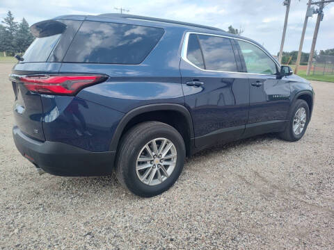 2022 Chevrolet Traverse LT Cloth