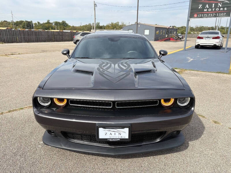 2015 Dodge Challenger SXT Plus