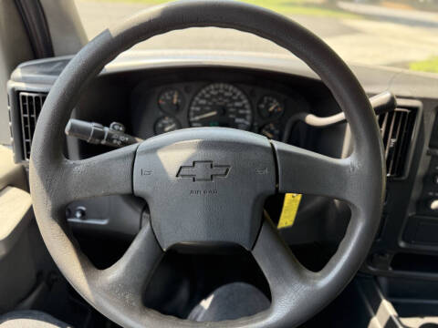 2004 Chevrolet Express 2500