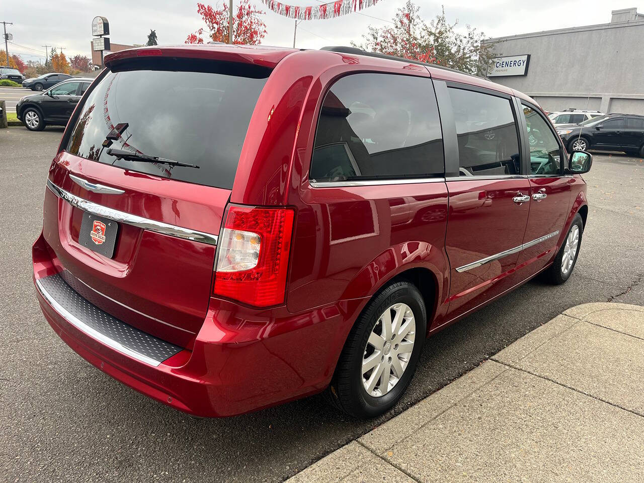 2014 Chrysler Town and Country for sale at Beaver State Auto Sales in Albany, OR