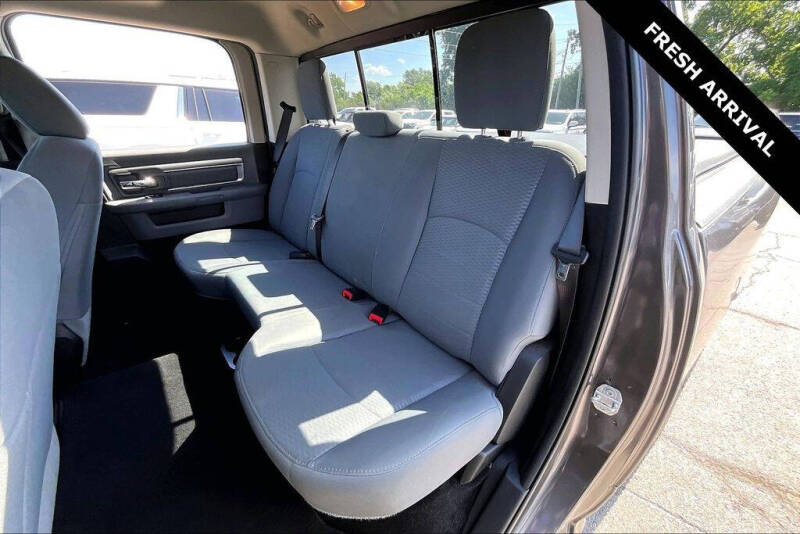 2017 RAM 1500 SLT