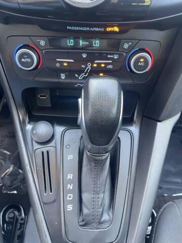 2018 Ford Focus SEL