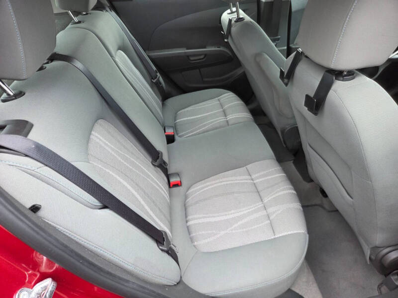 2016 Chevrolet Sonic LT Auto