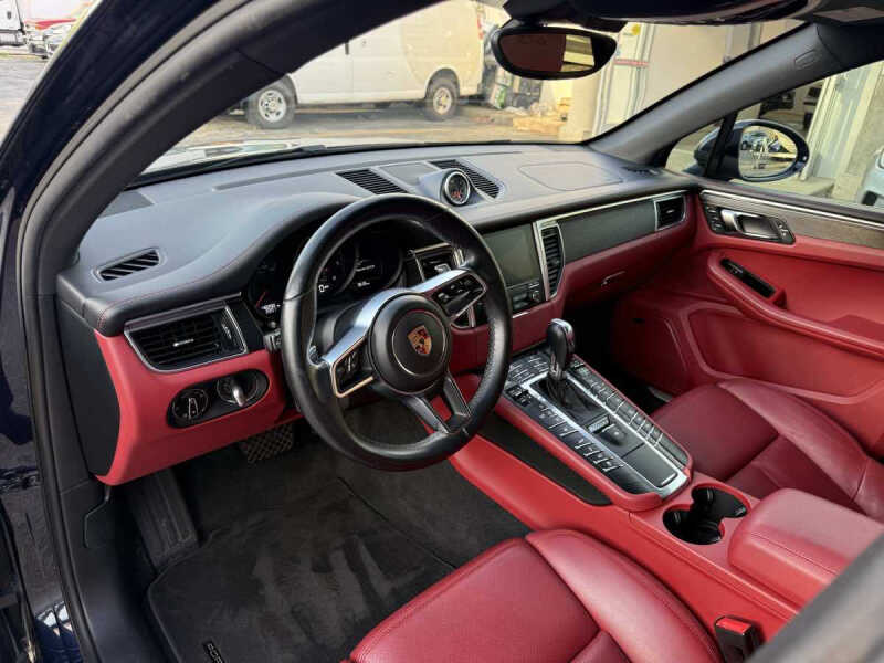 2018 Porsche Macan GTS