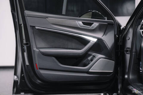 2022 Audi RS 6 Avant 4.0T quattro Avant