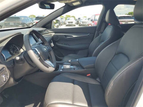 2025 Infiniti QX55 Luxe