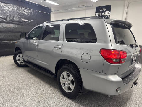 2013 Toyota Sequoia SR5