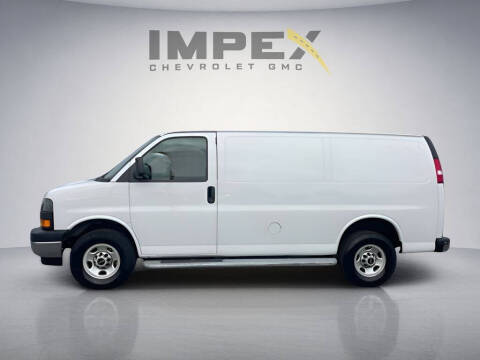 2023 GMC Savana 2500
